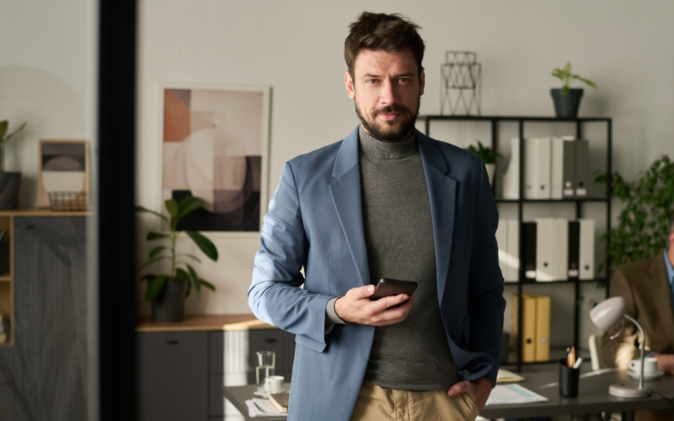 Mariano Aveledo estudia sobre la Economía de 2027